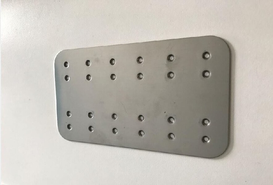 Estampado de piezas de carrocería de automóviles OEM Placa de clip de acero inoxidable de metal